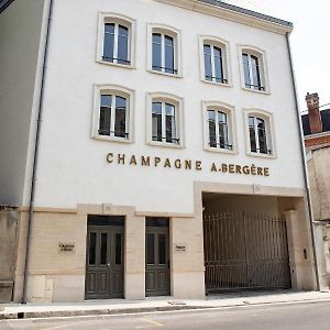 Champagne Andre Bergere - Guest House